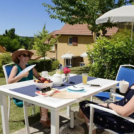 Holiday home Spacious Terraced Maisonette In Picturesque Sarlat-la-Caneda