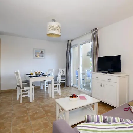 Spacious Terraced Maisonette In Picturesque Holiday home Sarlat-la-Caneda